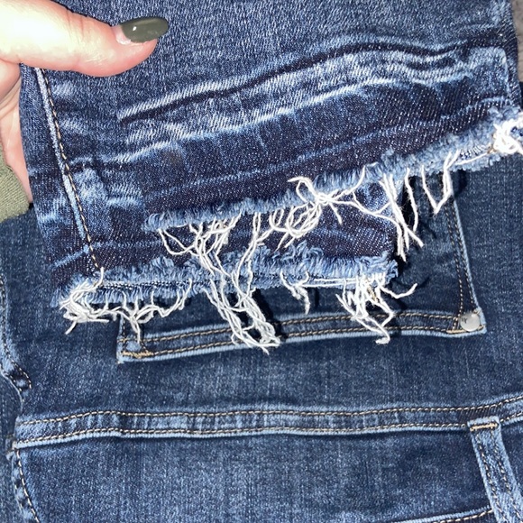 Judy Blue Tummy Control Jeans - 18W - Picture 6 of 8